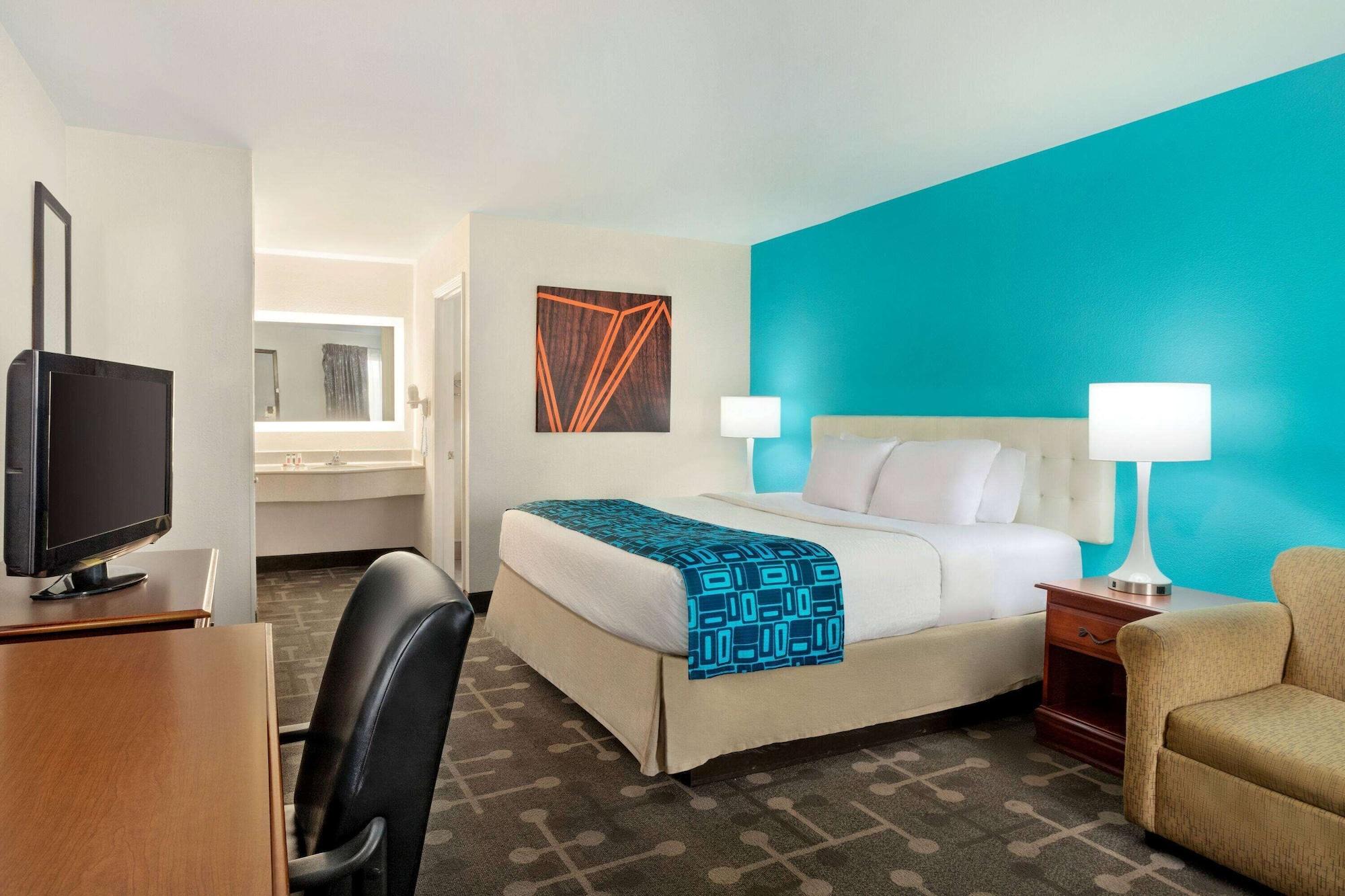 Howard Johnson By Wyndham Chattanooga Lookout Mountain I-24 Екстериор снимка