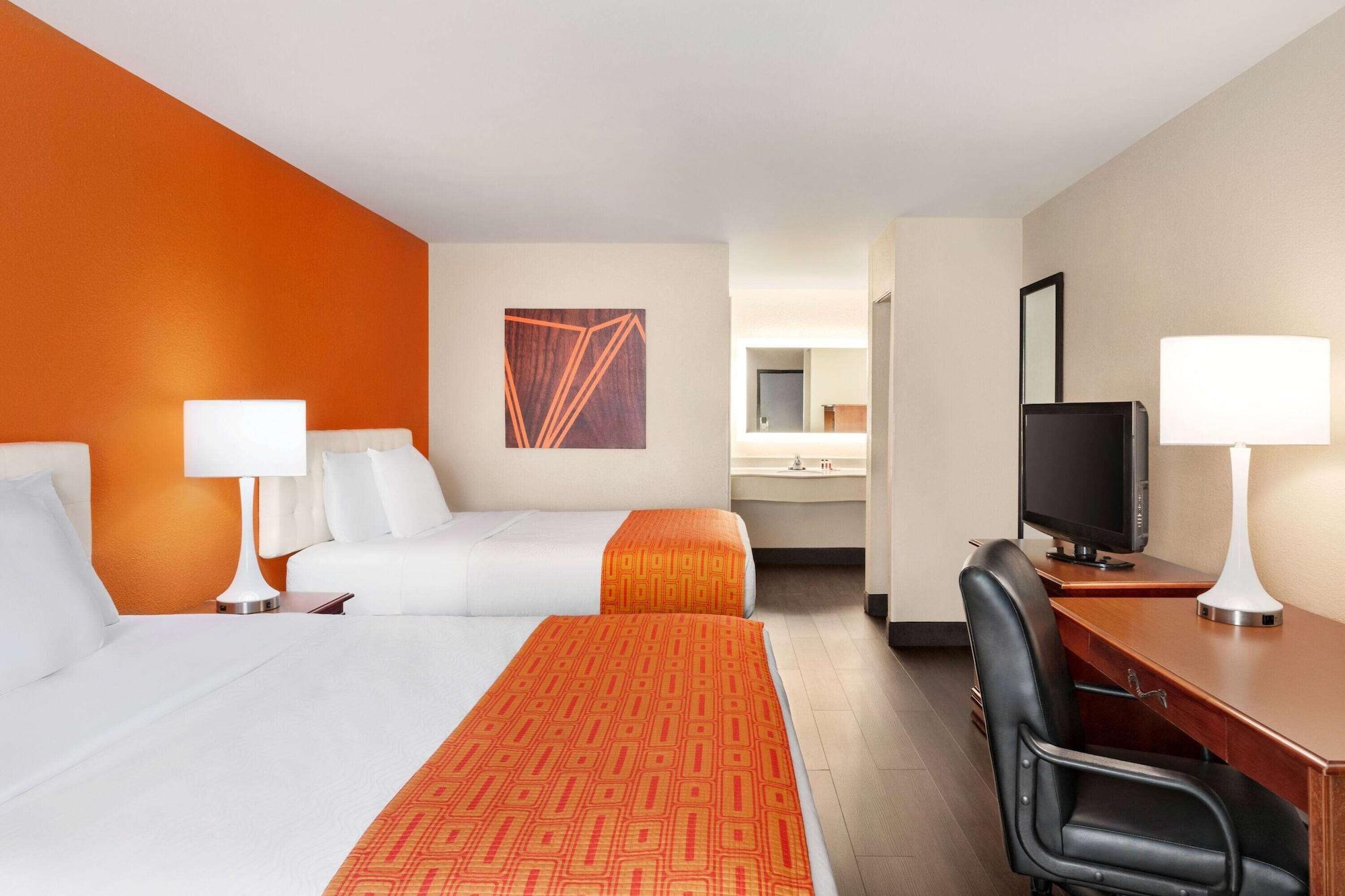 Howard Johnson By Wyndham Chattanooga Lookout Mountain I-24 Екстериор снимка