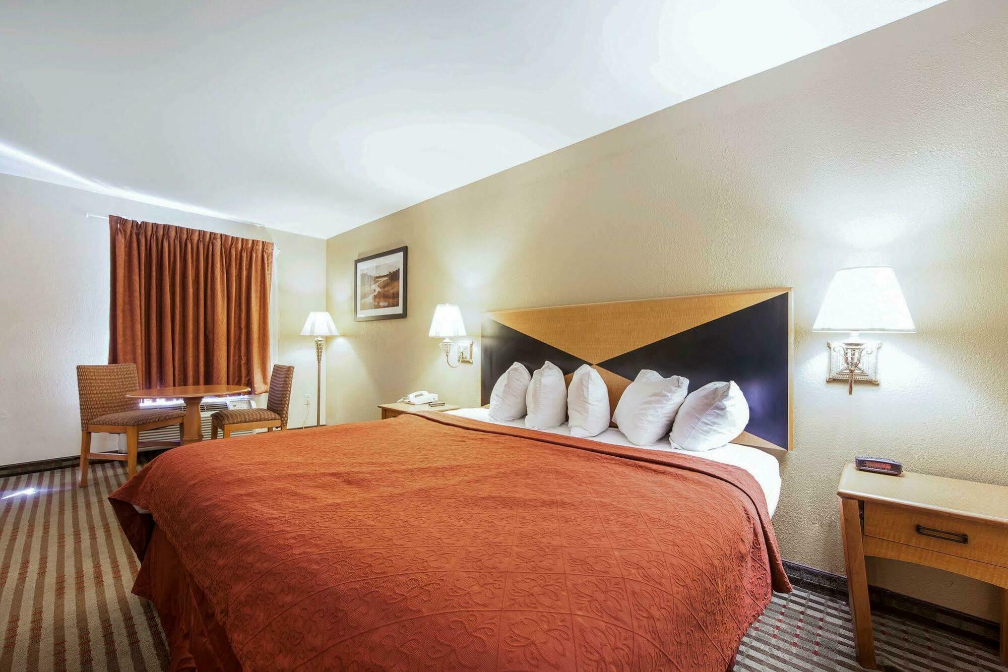 Howard Johnson By Wyndham Chattanooga Lookout Mountain I-24 Екстериор снимка